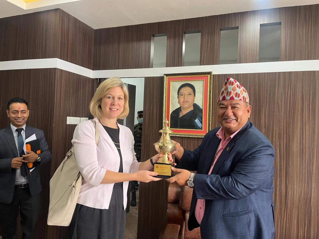 निःशुल्क २ हजार नेपाली नर्सलाई रोजगारीका लागि बेलायत पठाइने